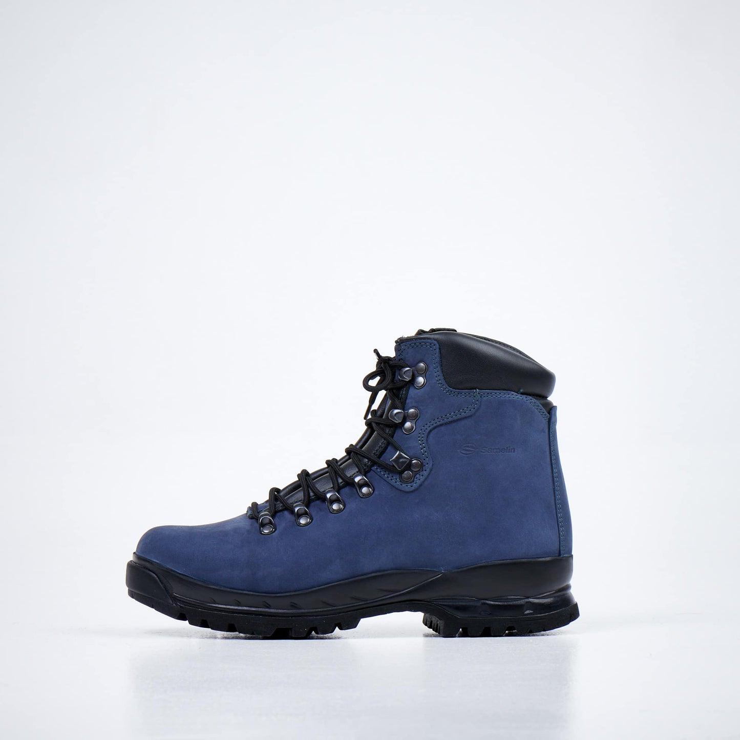 5531 Navy Hiking Boots