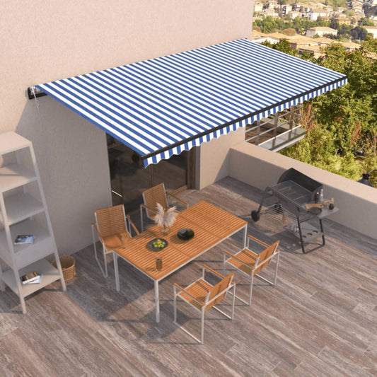 Automatically retractable awning 600x350 cm blue and white.