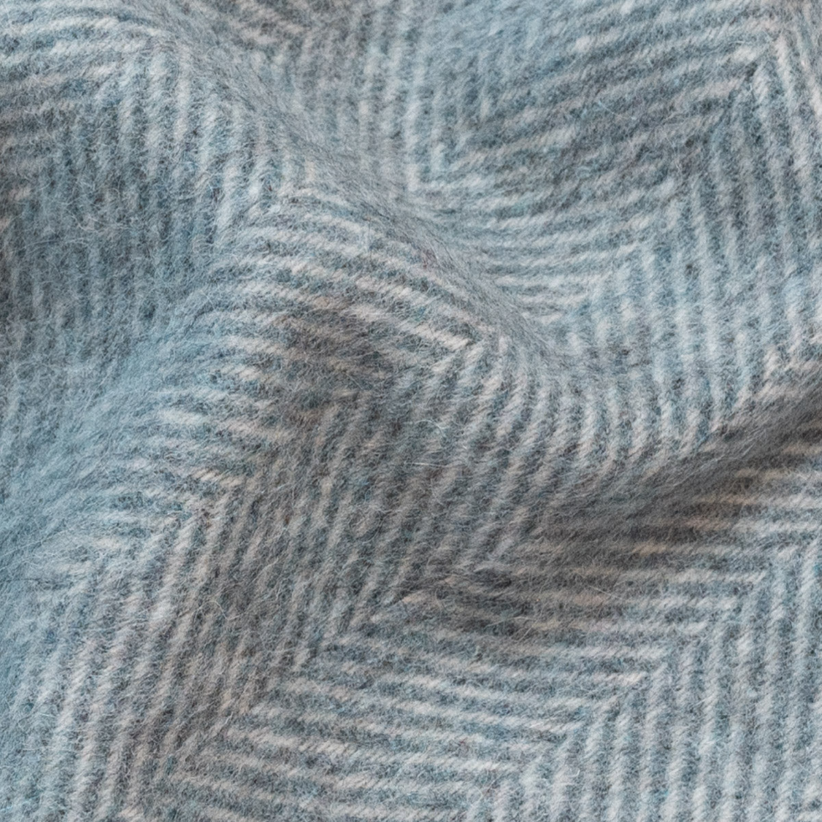 Natural Alpaca Wool Throw - Classic Fishbone