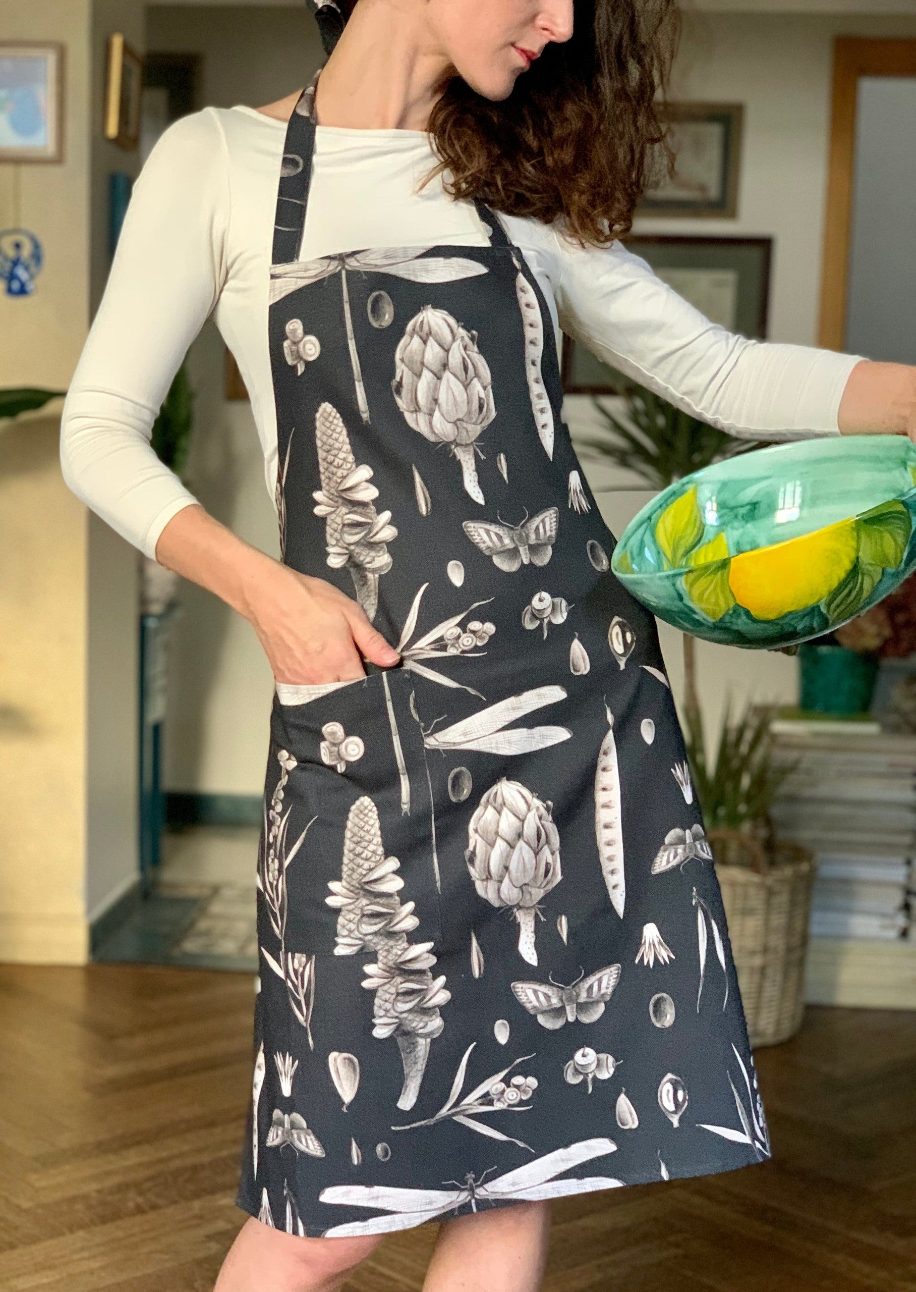 Ladies' Apron - Seeds Carbon