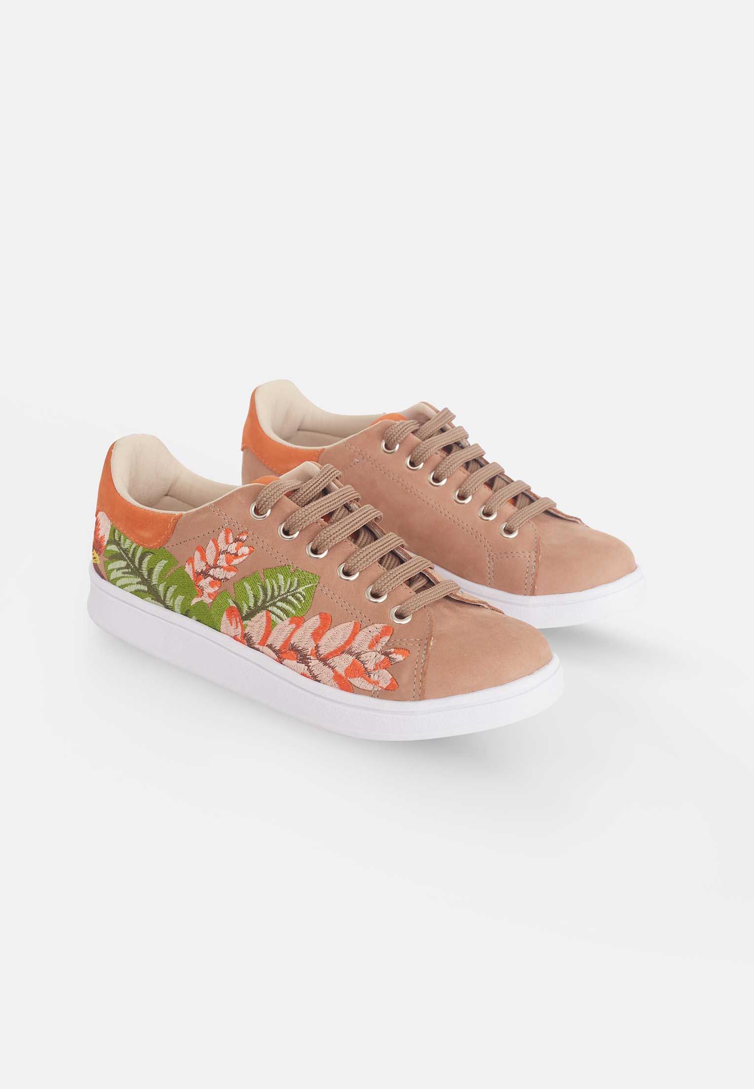 Mangará Women's Sneakers Embroidery Suede