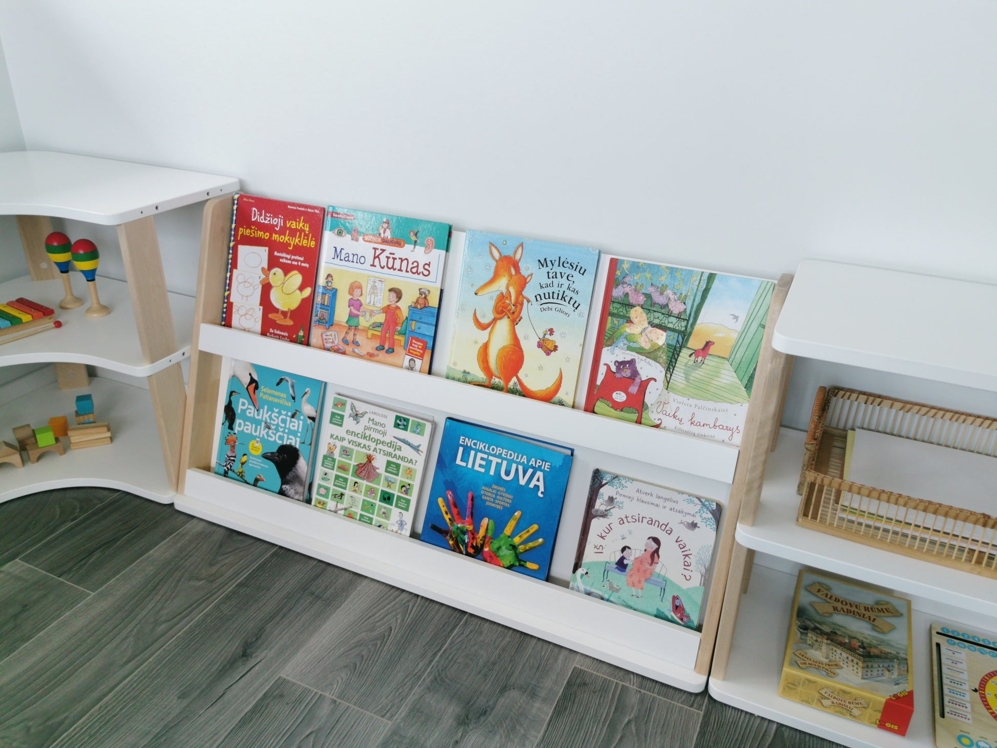 Modular Montessori Bookshelf - 2 Shelves