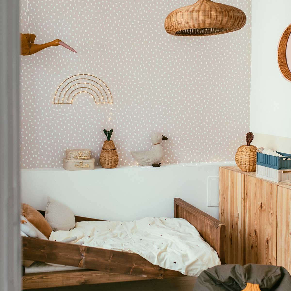 Simple Irregular Dots Wallpaper - Powder Pink And White